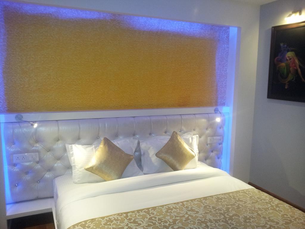 Hotel The Haven Kashipur Værelse billede
